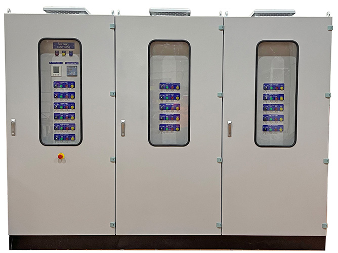 Mặt ngoài Tủ biến tần PLC kết hợp phân phối 250A điều khiển trạm bơm 15kw