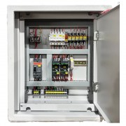 Tủ điều khiển bơm 40A sử dụng đồng hồ số